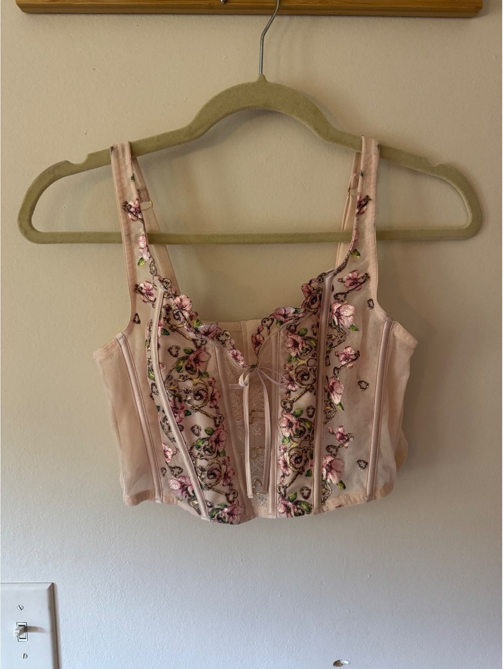 Victoria's Secret Dream Angels Unlined Floral Heart Pink Embroidered Corset Top